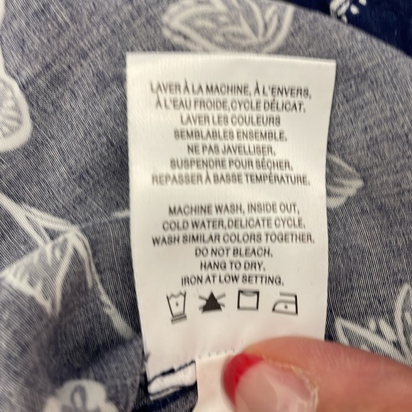 Reitmans Signature Sundress Ruched Bodice Criss Cross Cami Straps Pleated Size M - Picture 15 of 15